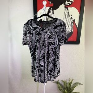 Black sheer top NWOT 1X